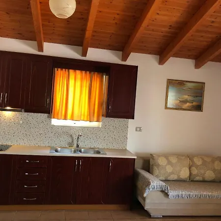 Bushi Apartment Ksamil